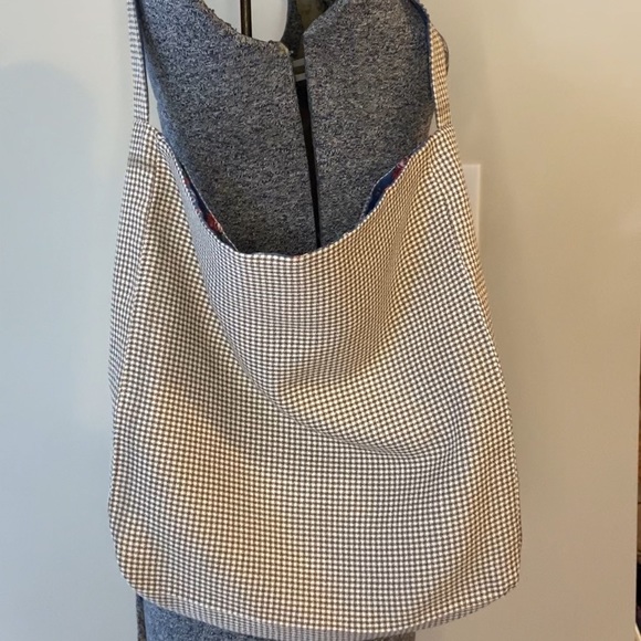 HANDMADE Reversible Tote Bag - Brown/White Gingham and Blue Floral - Picture 4 of 5